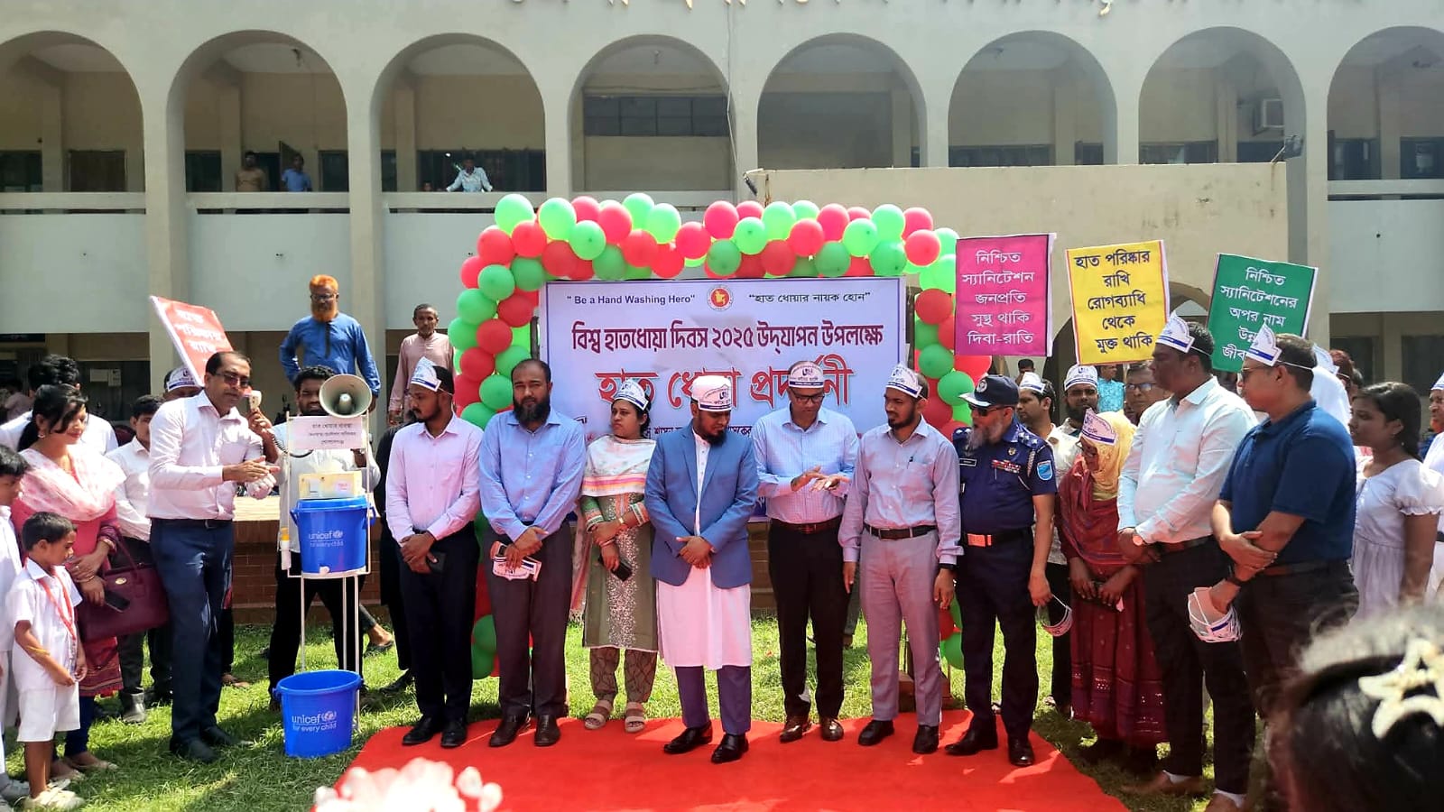 গোপালগঞ্জে নানা আয়োজনের মধ্যদিয়ে বিশ্ব হাতধোয়া দিবস উদযাপন