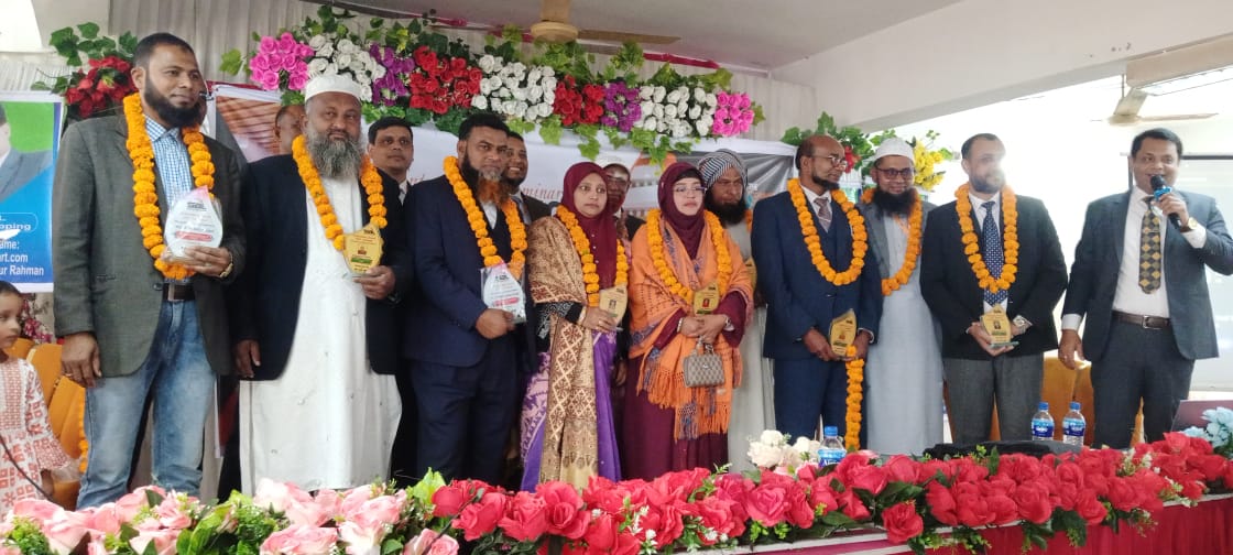 গোপালগঞ্জে বাংলাদেশে ড্রপ শিপিং ব্যবসার সম্ভাবনা শীর্ষক ব্যাবসায়িক প্রেজেন্টেশন সেশন অনুষ্ঠিত