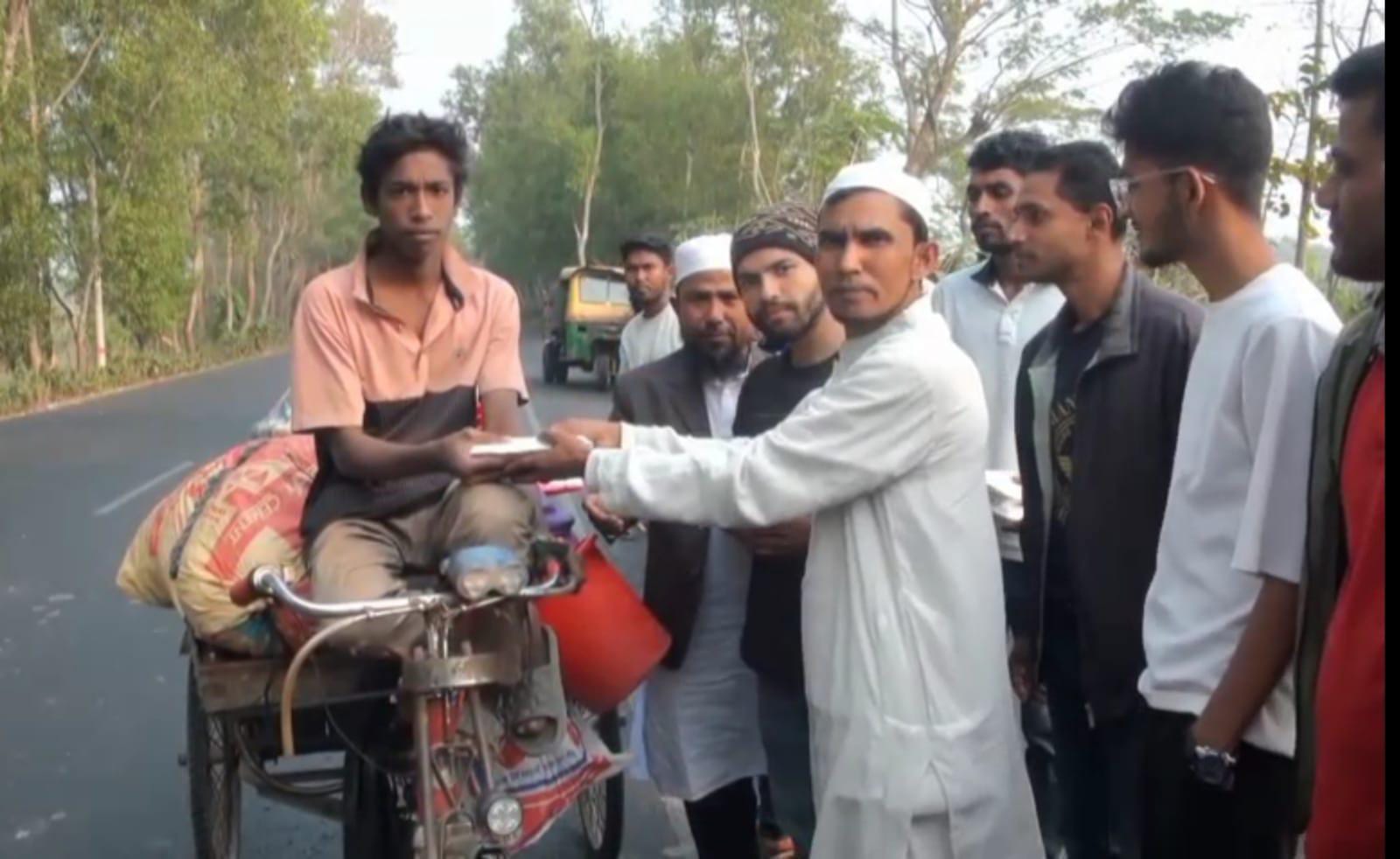 সাবেক প্রধানমন্ত্রী বেগম খালেদা জিয়ার রুহের মাগফেরাত কামনা করে গোপালগঞ্জে আলোচনা সভা, দোয়া ও মিলাদ মাহফিল অনুষ্ঠিত