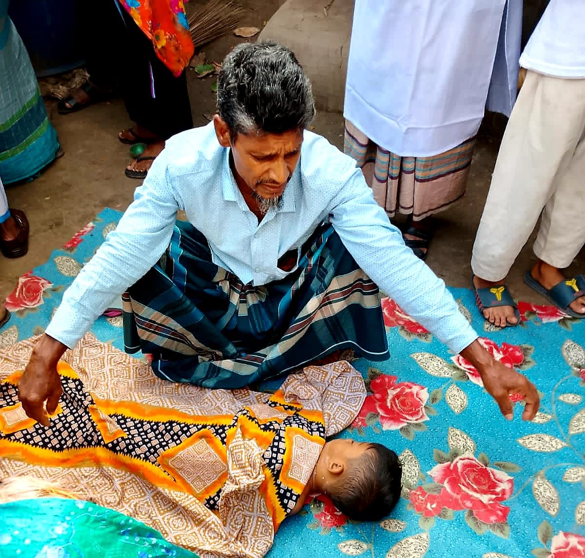 কোটালীপাড়ায় পানিতে ডুবে শিশুর মর্মান্তিক মৃত্যু : ঈদের আনন্দ মুহূর্তেই শোকে পরিণত