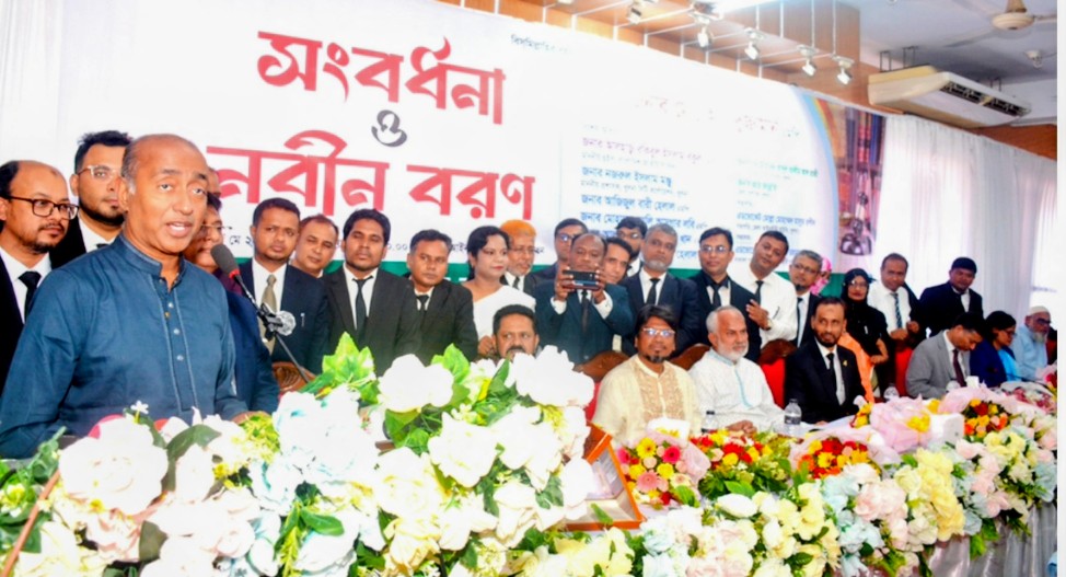 দক্ষ আইনজীবী ছাড়া ন্যায়বিচার সম্ভব নয় : খুলনায় আইনমন্ত্রী