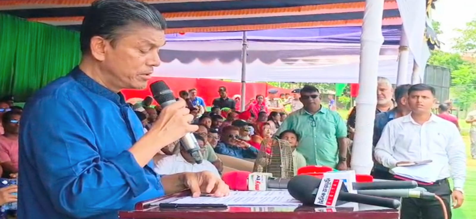 যুব সমাজকে বিভ্রান্ত করতে চায় অপশক্তি, খেলাধুলাই হতে পারে প্রতিরোধের হাতিয়ার : হুইপ বকুল