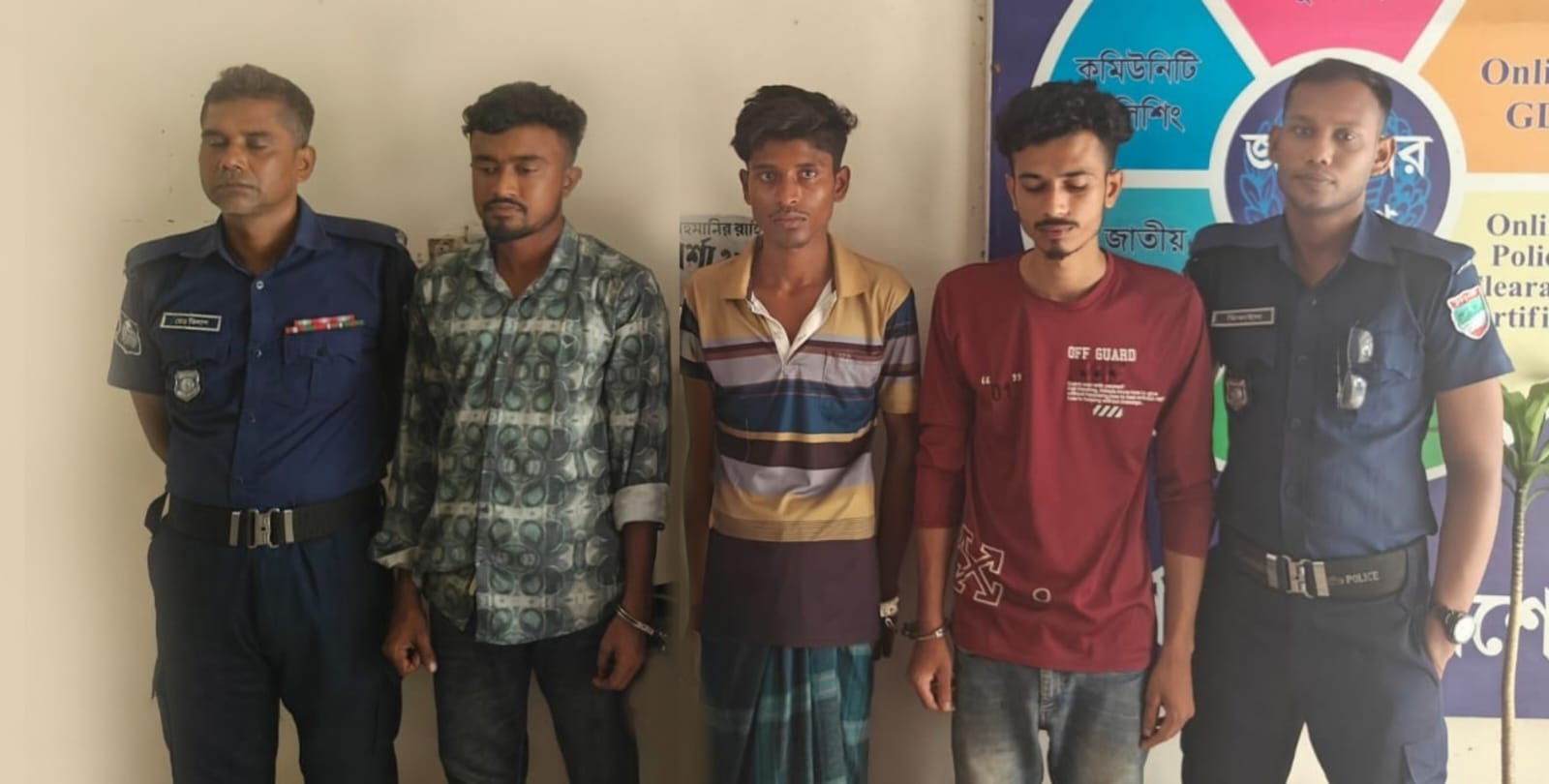 শার্শায় গৃহবধূকে সংঘবদ্ধ ধর্ষণের অভিযোগ: প্রধান আসামিসহ গ্রেফতার ৩