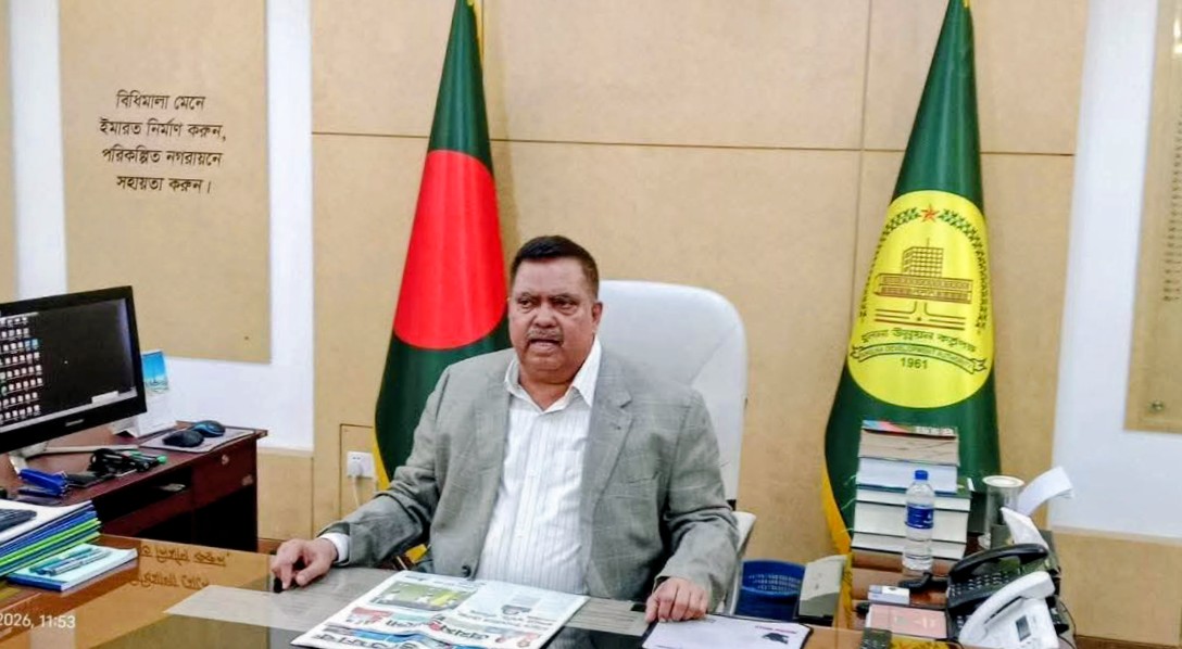 কেডিএ চেয়ারম্যান হিসেবে দায়িত্ব গ্রহণ করলেন এস এম শফিকুল আলম মনা