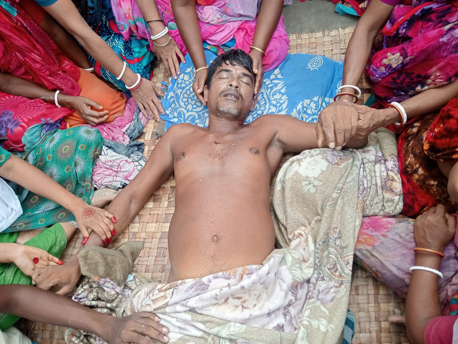গোপালগঞ্জের কোটালীপাড়ায় বজ্রপাতে এক জেলের মৃত্যু