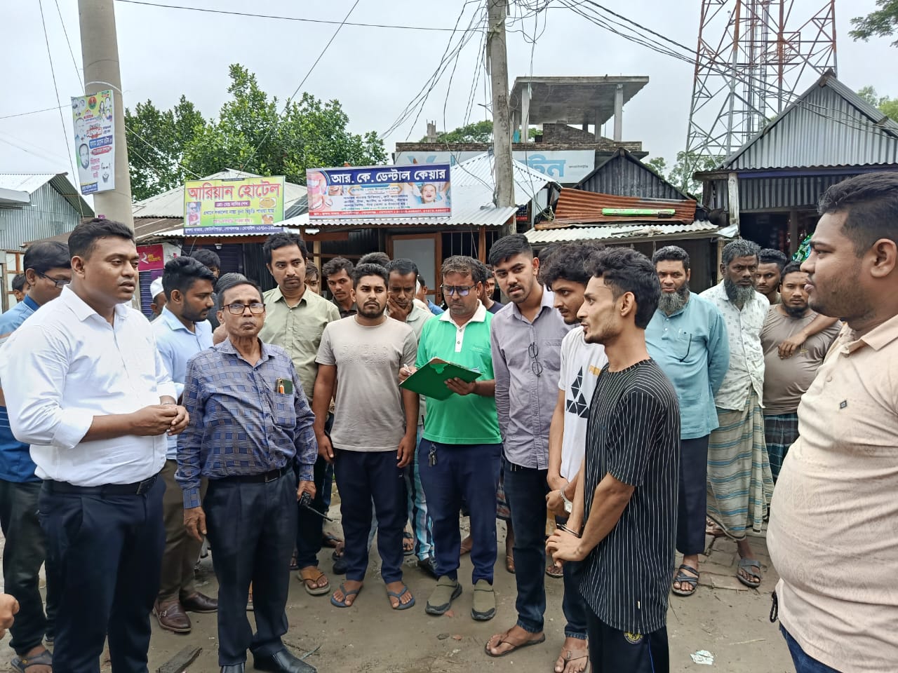 গোপালগঞ্জের কোটালীপাড়ায় ২ মাদকসেবী আটক