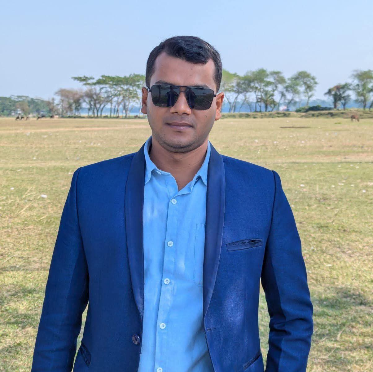 দুর্নীতির সংবাদ প্রকাশ করায় সাংবাদিক কামরুজ্জামানকে জবাই করার হুমকি : থানায় জিডি