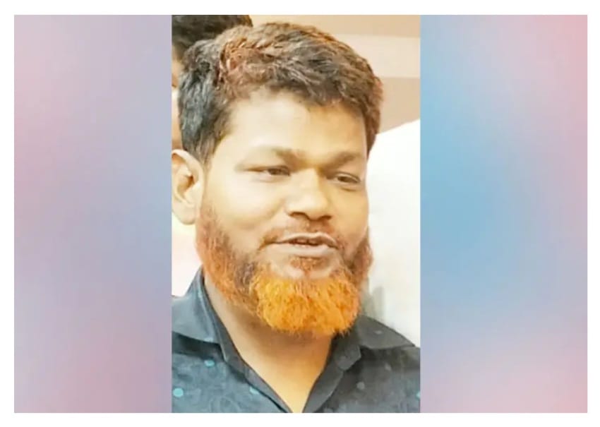 মামা-ভাগ্নে গিলে খাচ্ছে মোহাম্মদপুর সাব-রেজিস্ট্রি অফিস : অসহায় সাব রেজিস্ট্রার : সরকার রাজস্ব হারাচ্ছে