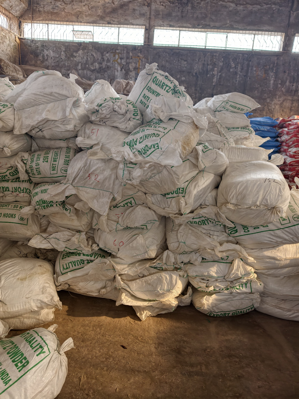 বেনাপোলে মিথ্যে ঘোষণায় আনা ভায়াগ্রার বড় চালান জব্দ