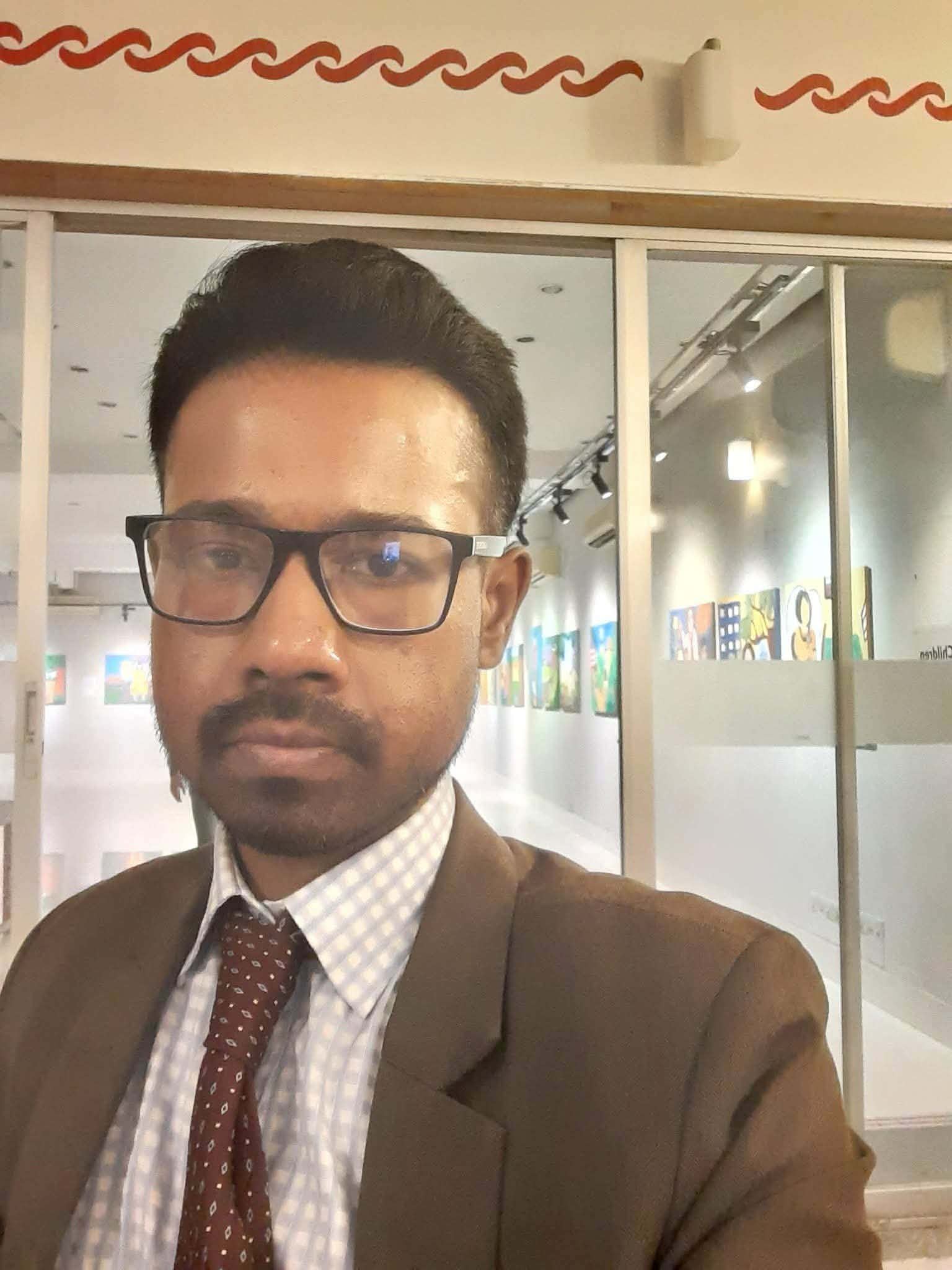 নারায়ণগঞ্জে ভুয়া সাংবাদিক ও নারী নির্যাতনকারী খান মাহমুদ গ্রেফতার