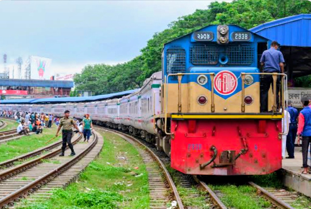 খুলনা-ঢাকা ও মোংলা-ঢাকা রুটে নতুন ট্রেন চালুর প্রস্তাব, বেসরকারি কমিউটার চুক্তি বাতিল