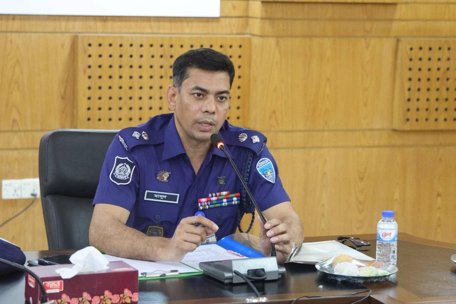 চট্টগ্রামে নবনিযুক্ত পুলিশ সুপার হিসেবে মাসুদ আলমের দায়িত্বভার গ্রহণ
