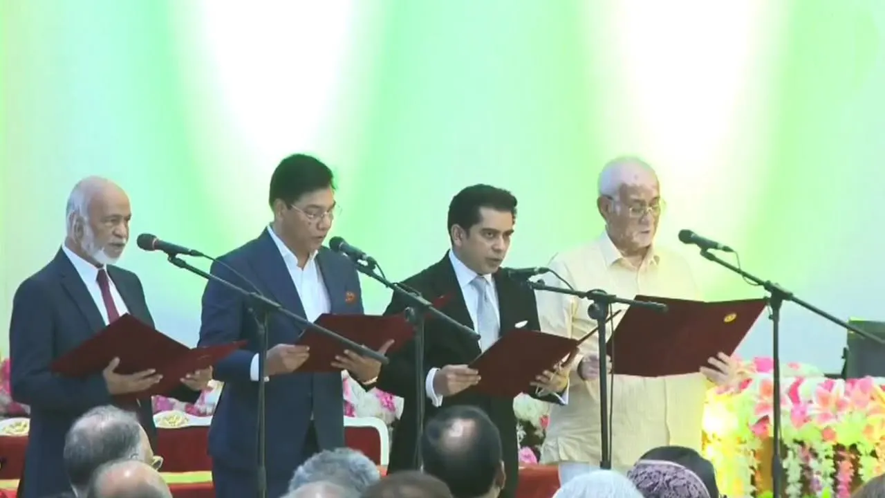 শুক্রবার শপথ নিলেন নতুন ৪ মন্ত্রী