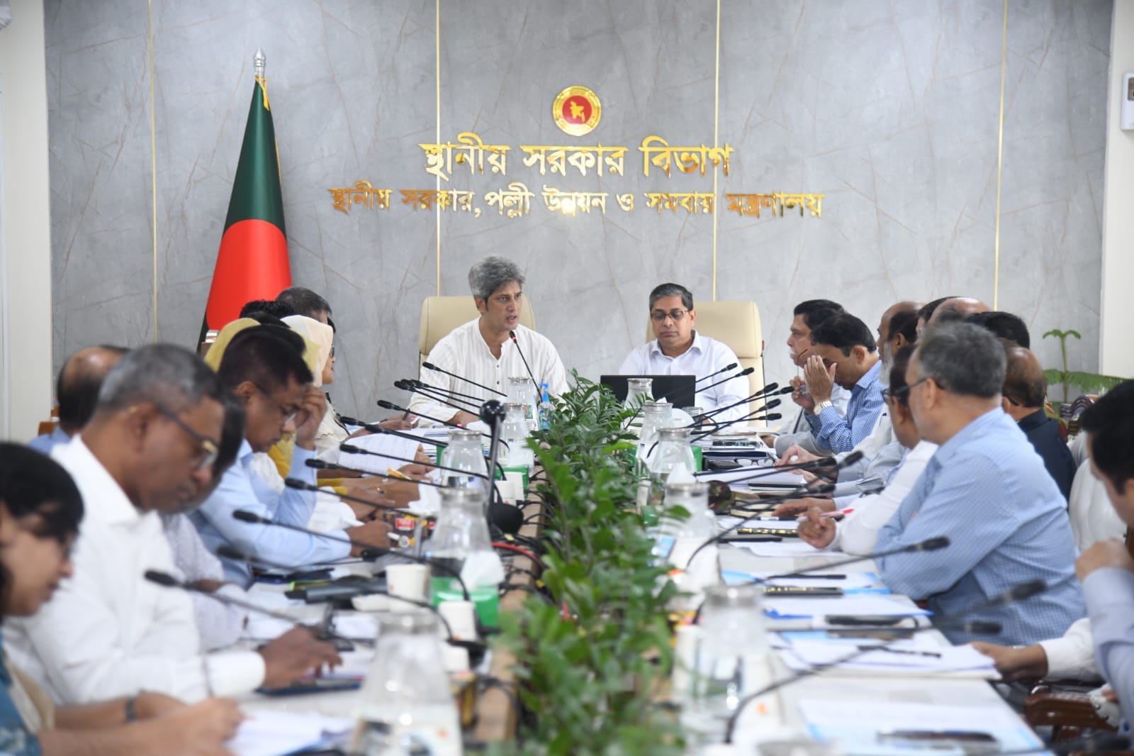 জনগুরুত্বপূর্ণ প্রকল্প অগ্রাধিকার ভিত্তিতে দ্রুত বাস্তবায়নের নির্দেশ স্থানীয় সরকার প্রতিমন্ত্রীর