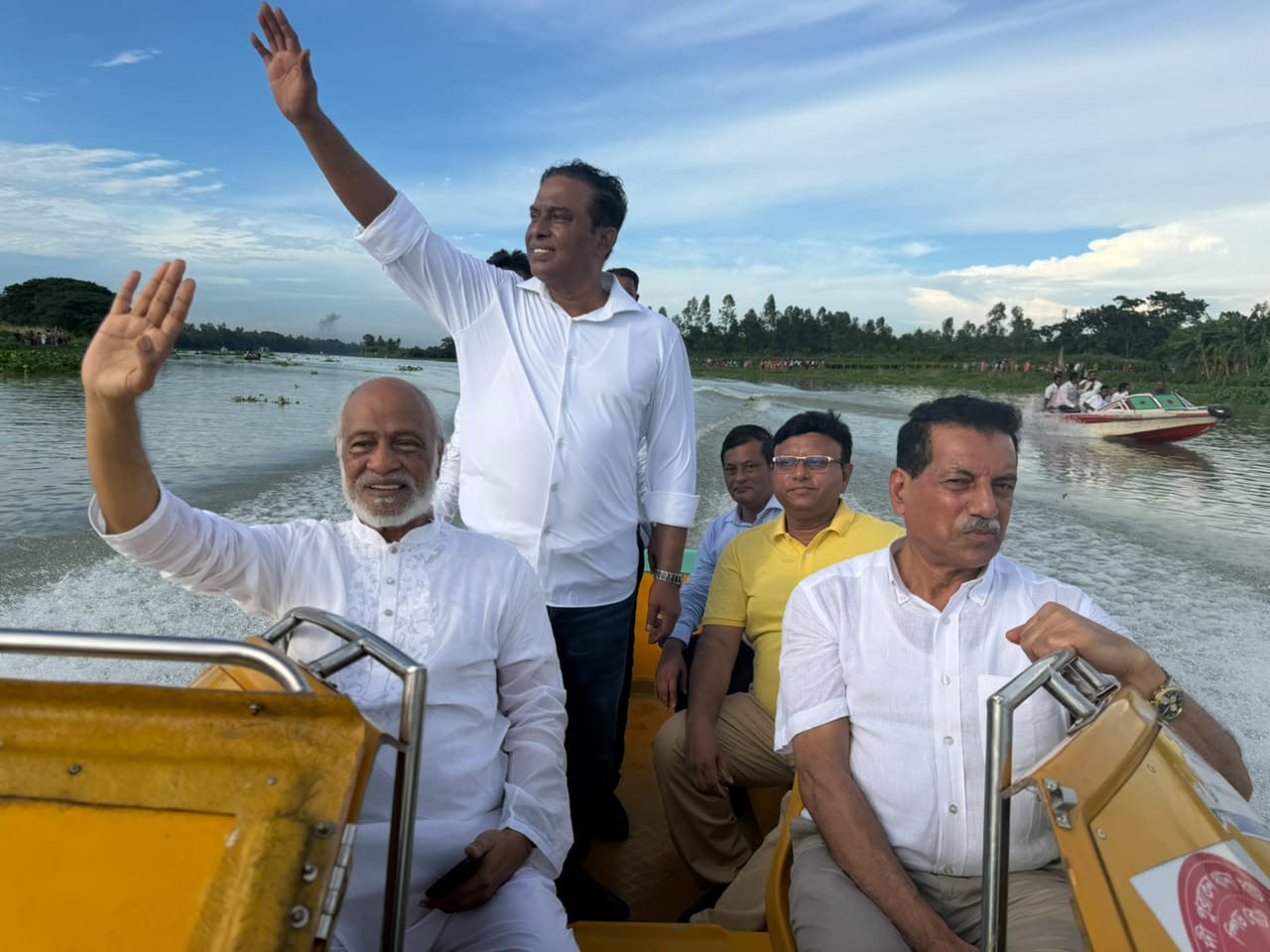 নৌকা বাইচ গ্রামবাংলার ঐতিহ্য ও সম্প্রীতির বন্ধনকে পুনরুজ্জীবিত করবে : এলজিআরডি মন্ত্রী 