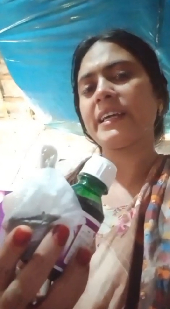পরকীয়া সম্পর্কের জের : শার্শায় মোবাইলে ভিডিও ধারণ করে প্রবাসীর স্ত্রীর আত্মহত্যা